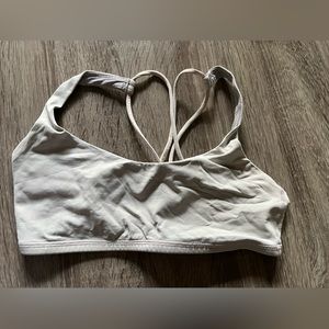 Lululemon free to be bra size 6